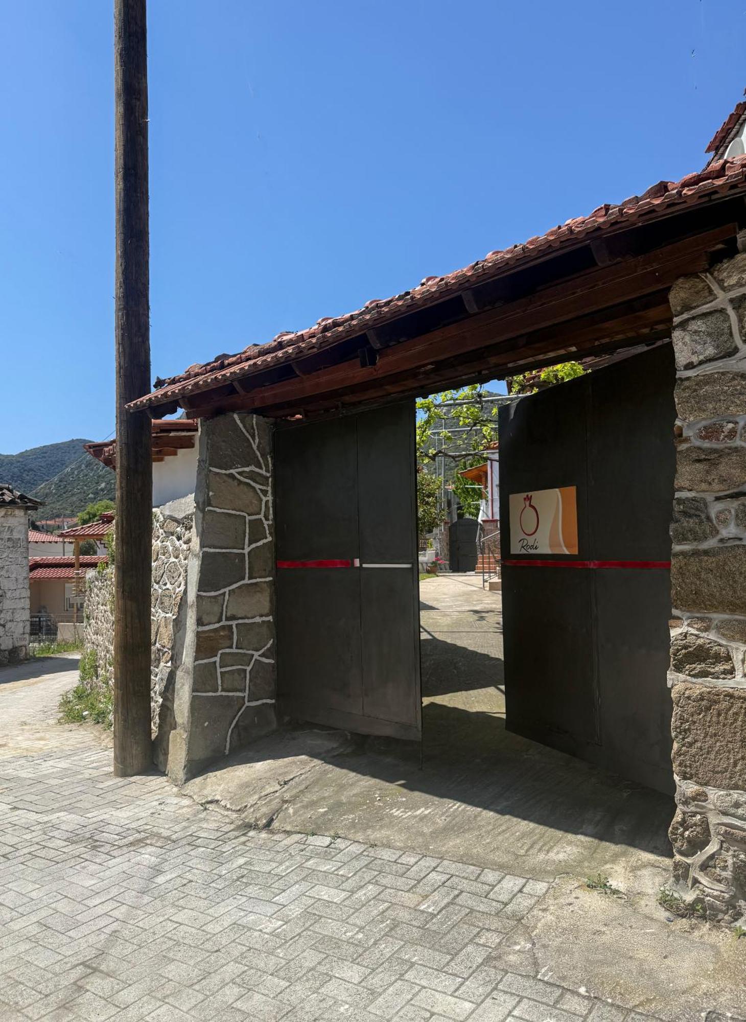 Rodi Houses Сикия Екстериор снимка